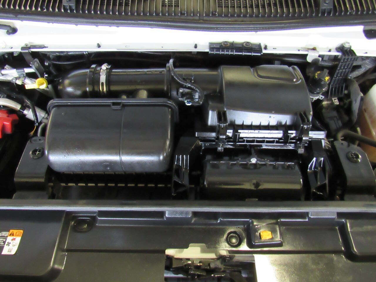 Used 2024 Ford E-350 and Econoline 350 Super Duty w/ Power Windows & Locks Group image 31