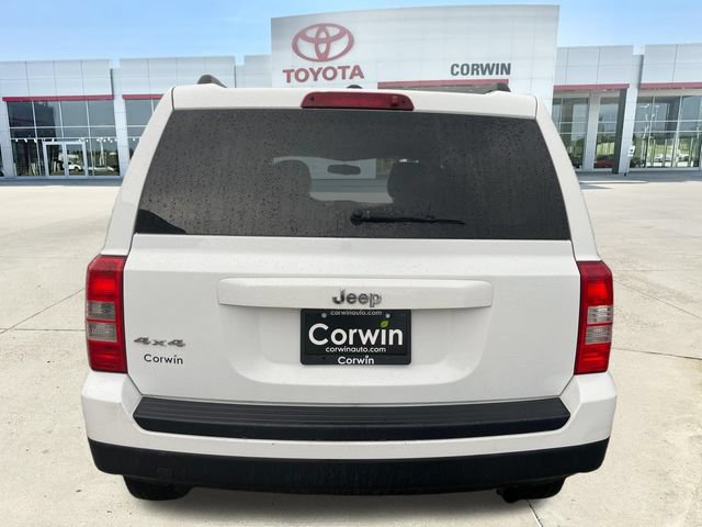 Used 2016 Jeep Patriot Sport w/ Power Value Group AWD/4WD image 4