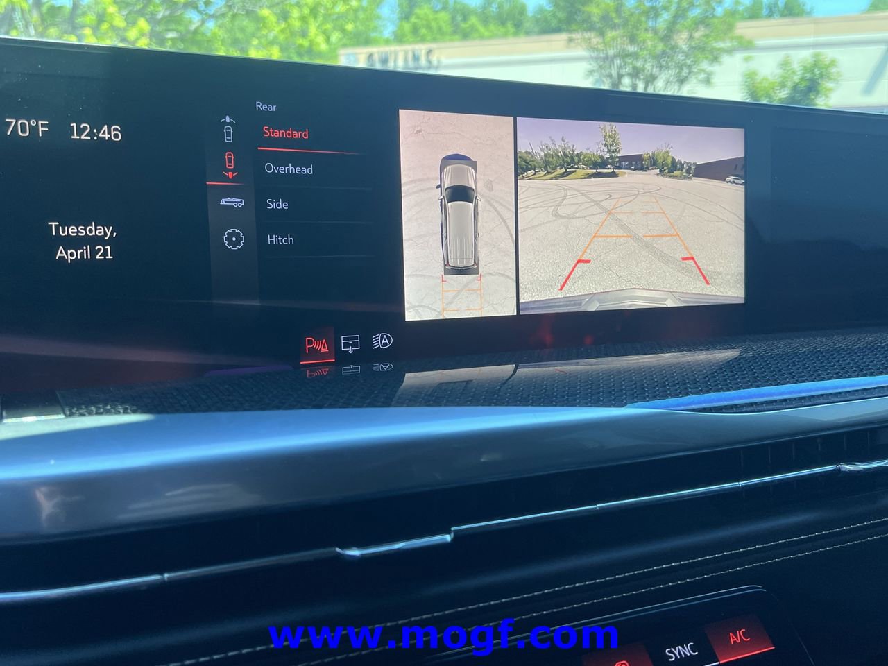 Used 2025 Cadillac Escalade V AWD/4WD image 7