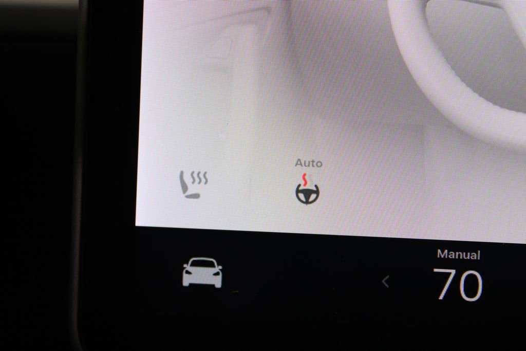 Used 2021 Tesla Model Y Long Range image 44