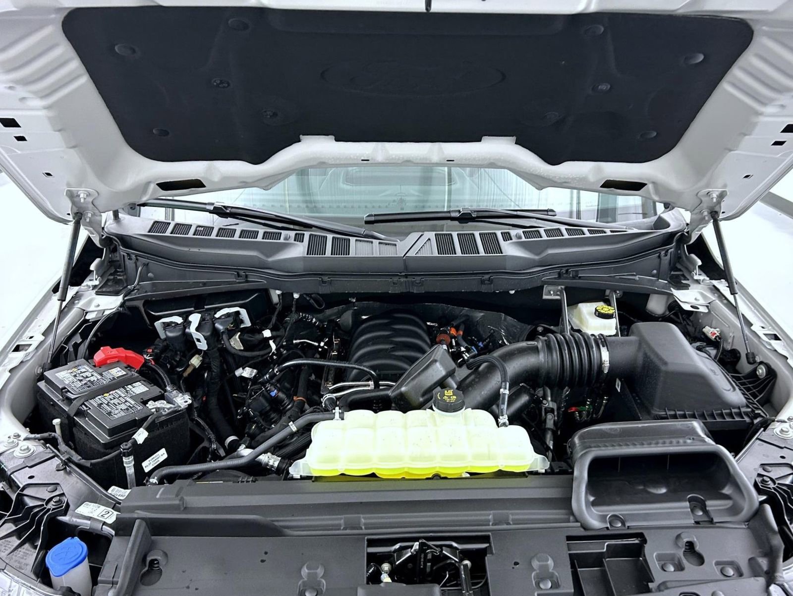 New 2026 Ford F150 Lariat AWD/4WD image 24
