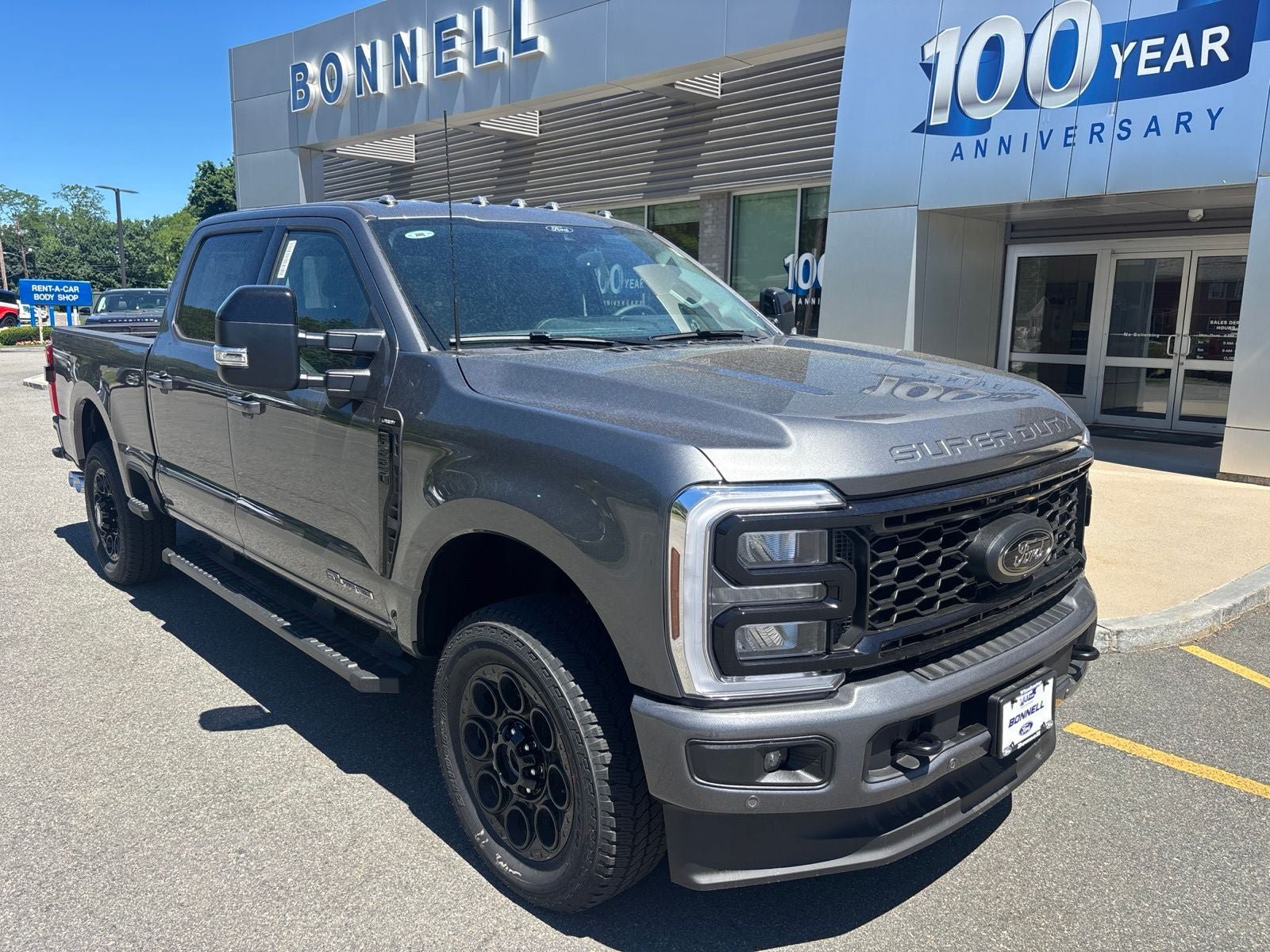 New 2026 Ford F250 Lariat w/ Black Appearance Package AWD/4WD image 1