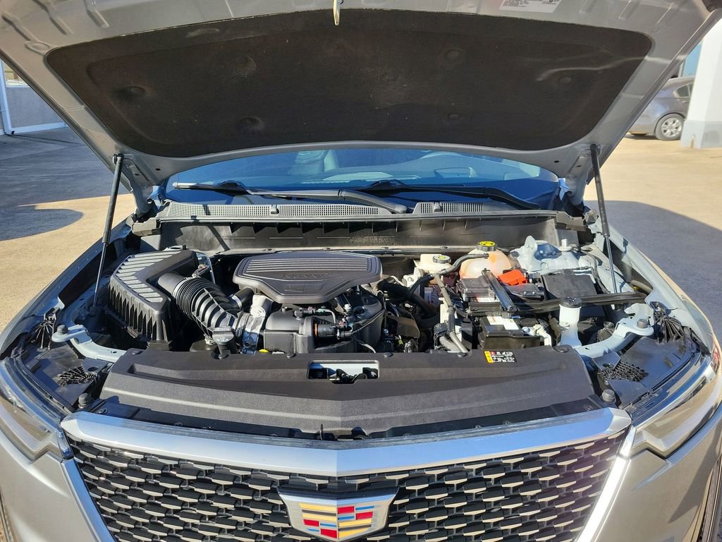 Used 2023 Cadillac XT6 Premium Luxury w/ Technology Package image 31