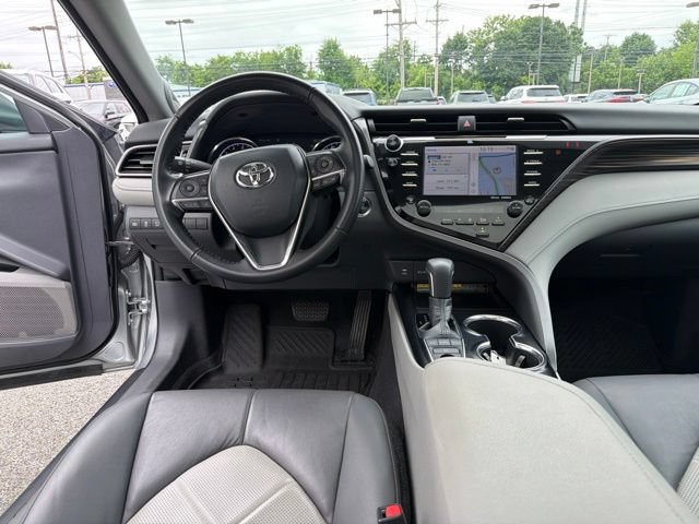 Used 2019 Toyota Camry XLE w/ Driver Assist Package FWD image 17