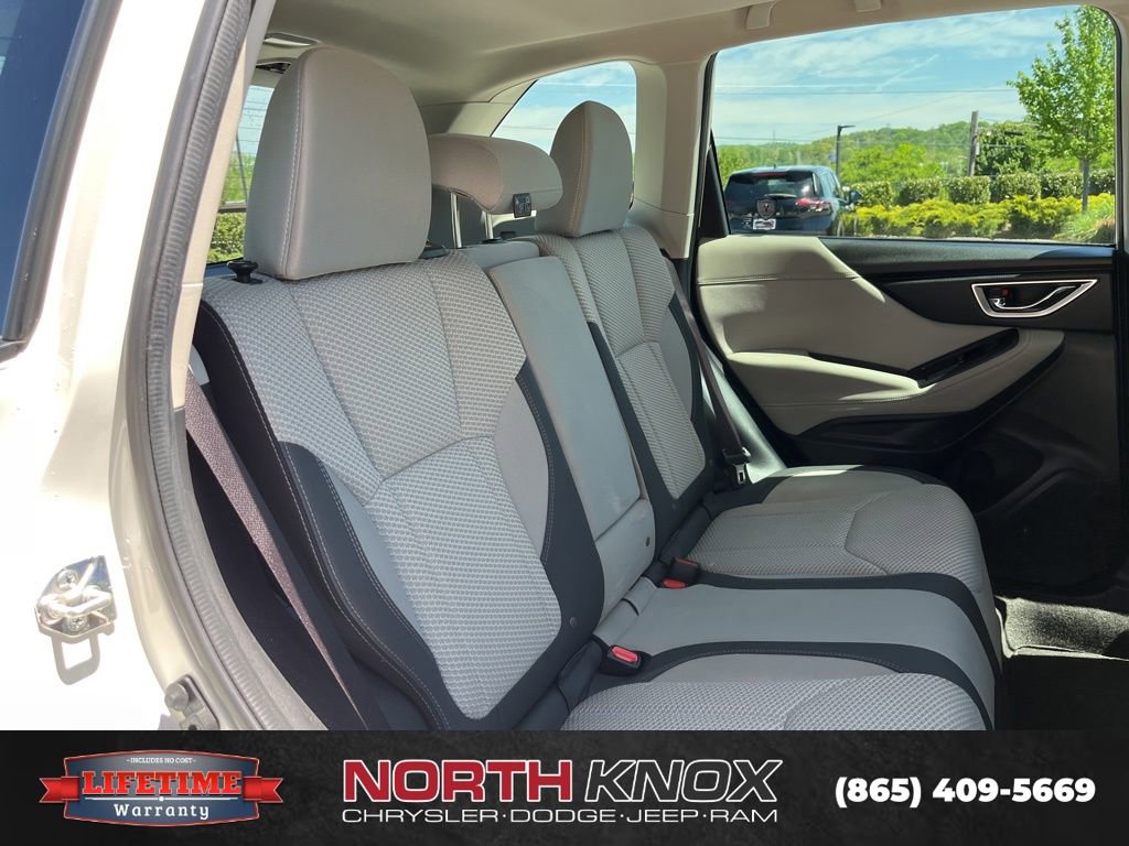 Used 2023 Subaru Forester Premium AWD/4WD image 22