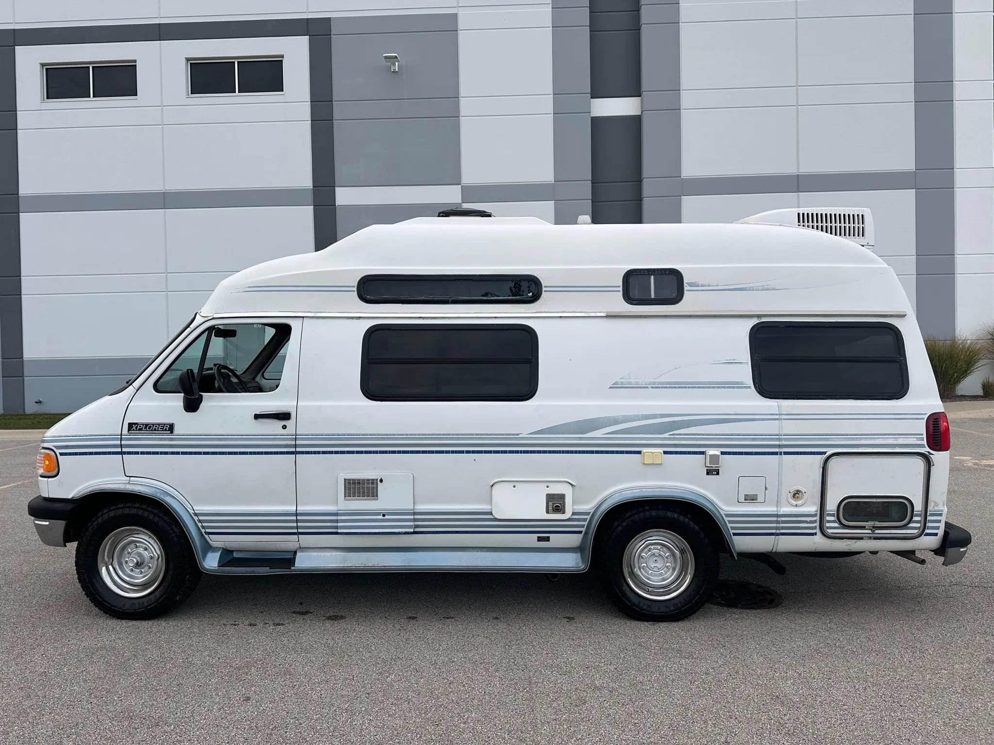 Used 1997 Dodge B3500 RWD image 7