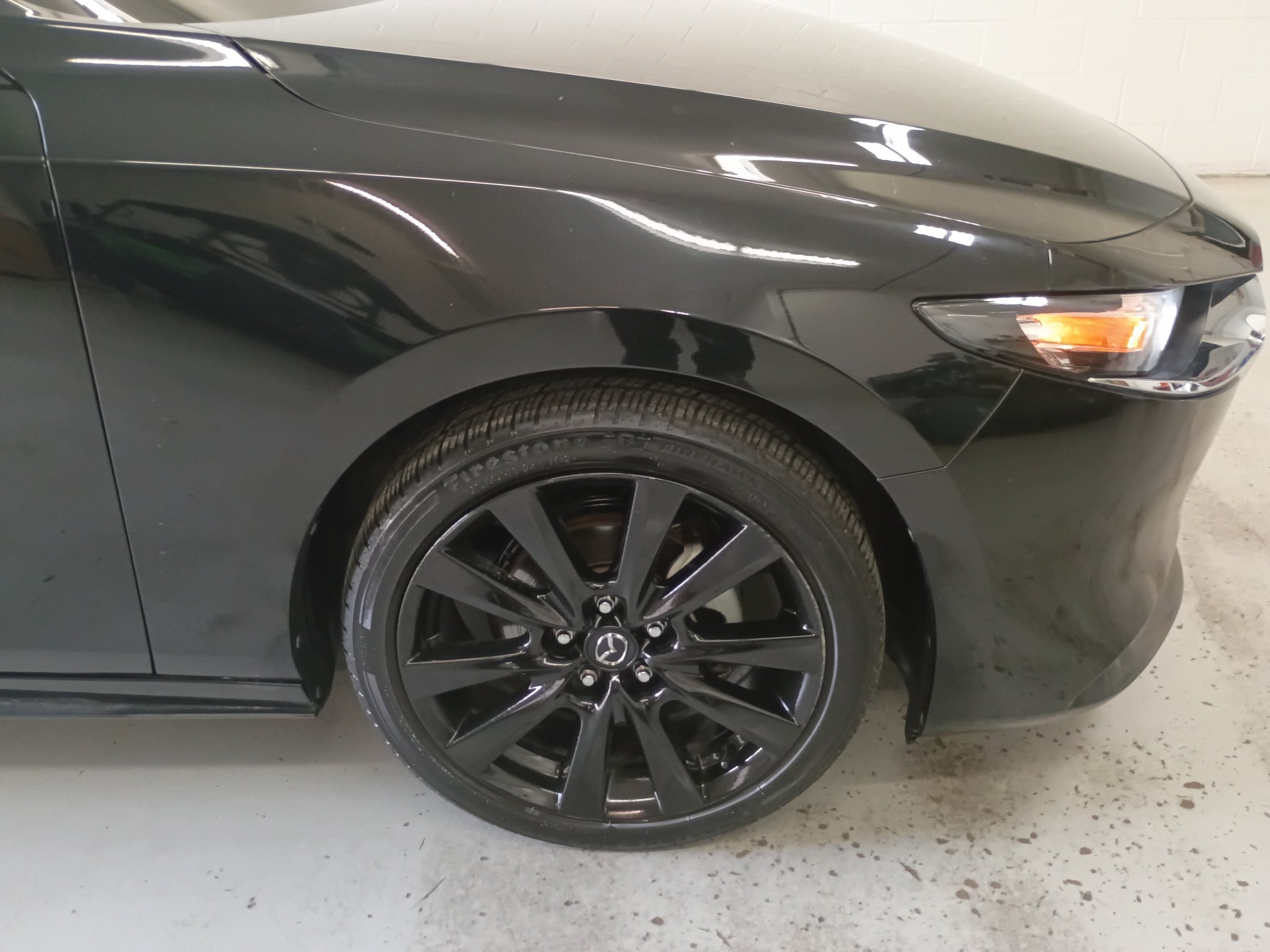 Used 2024 MAZDA MAZDA3 s FWD image 3