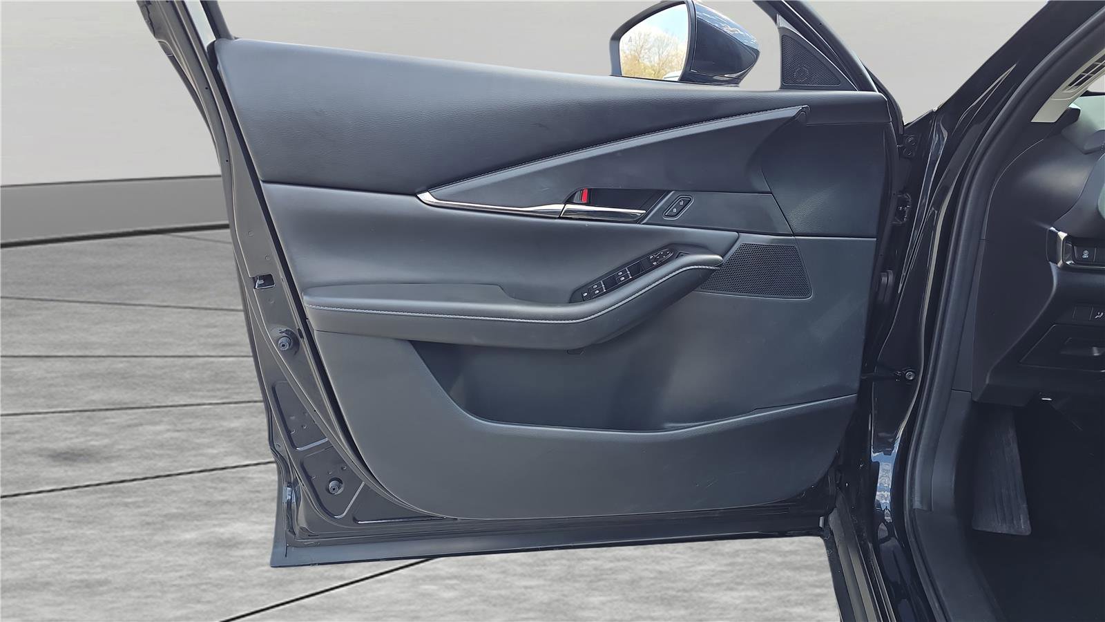 Used 2023 MAZDA CX-30 AWD 2.5 S w/ Preferred Package image 27