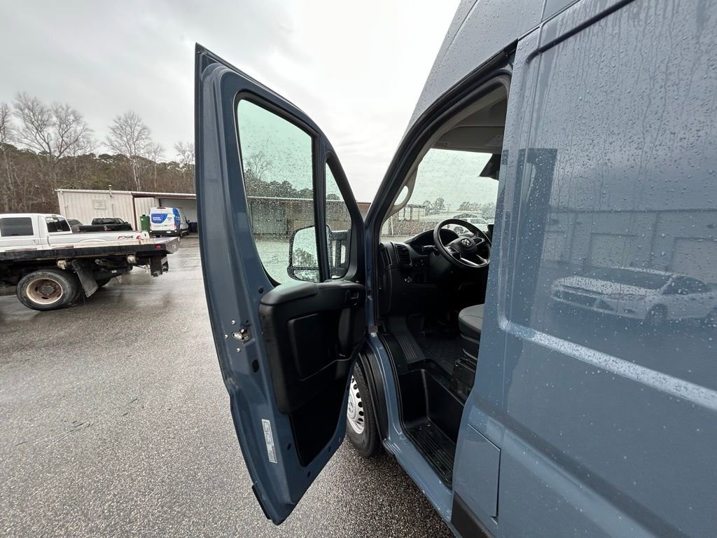 Used 2024 RAM ProMaster 3500 image 21