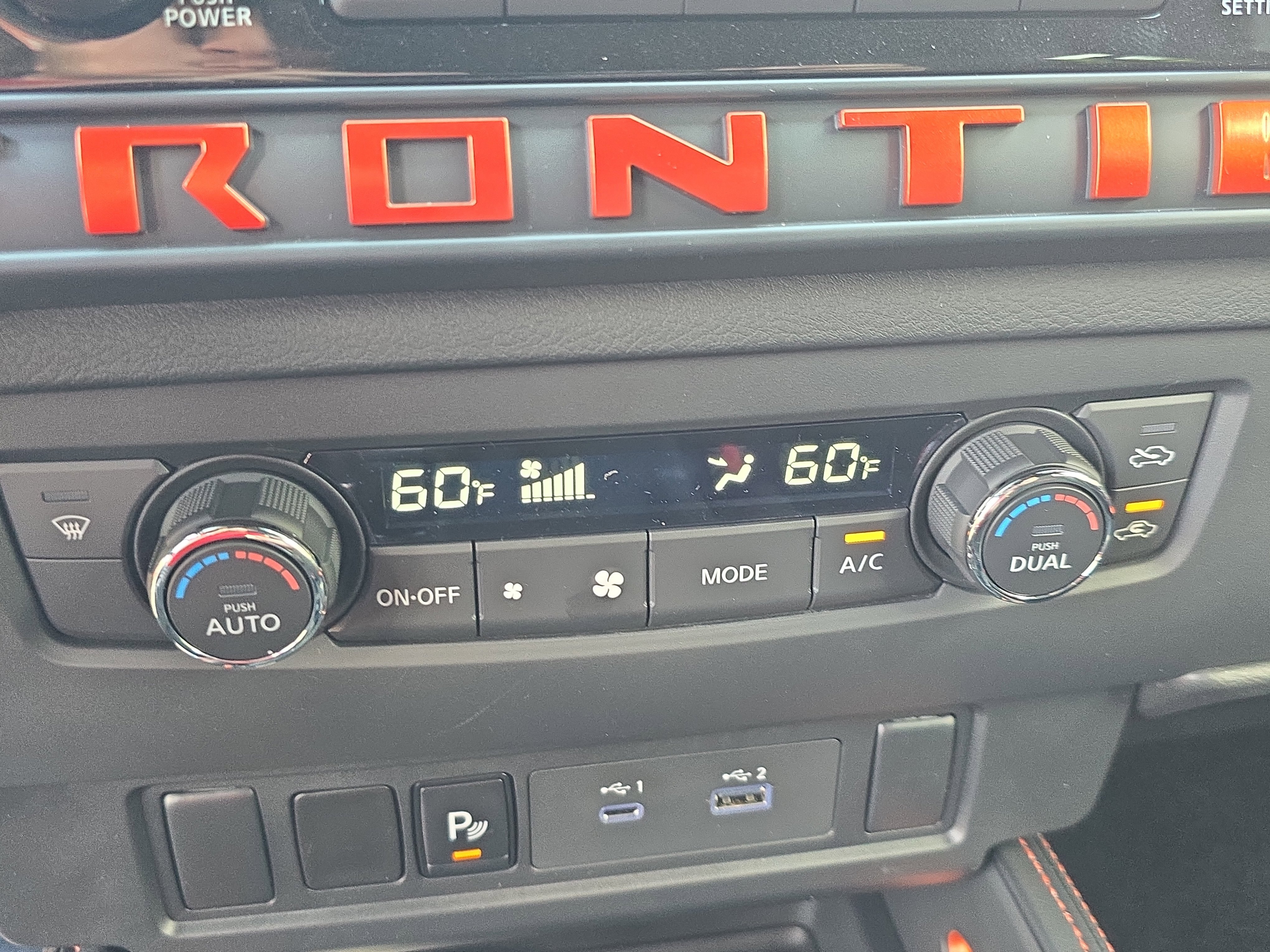 New 2025 Nissan Frontier PRO-4X w/ Interior Protection Package image 21