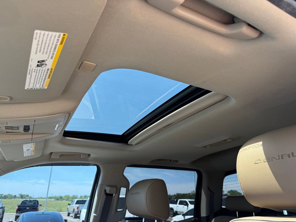 Used 2018 GMC Sierra 1500 Denali w/ Denali Ultimate Package image 6
