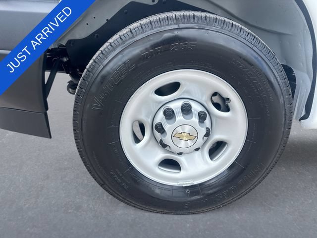 New 2026 Chevrolet Express 2500 w/ Driver Convenience Package RWD image 10