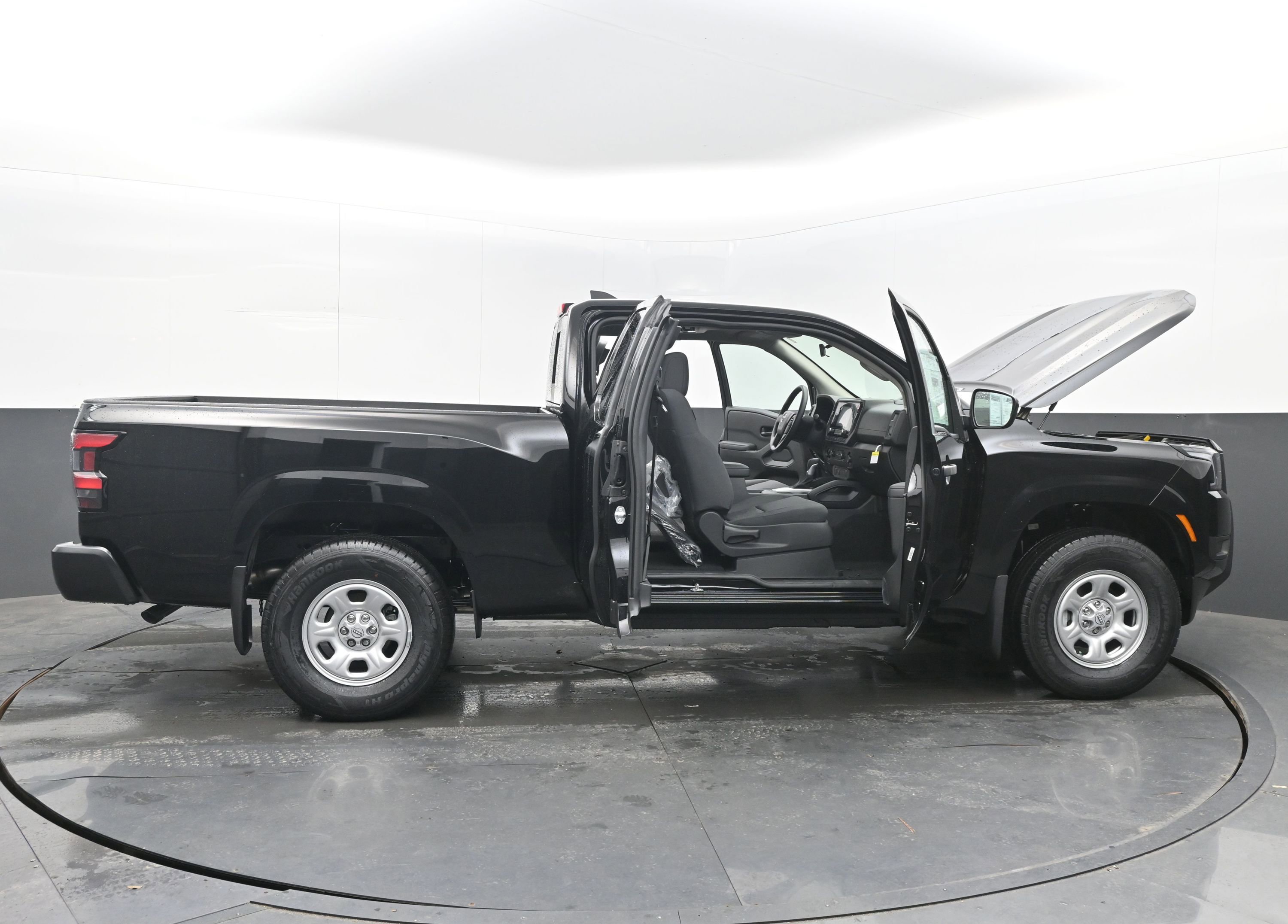 New 2026 Nissan Frontier S image 46