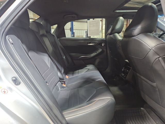 Used 2019 Toyota Avalon Touring w/ Advanced Safety Package image 30