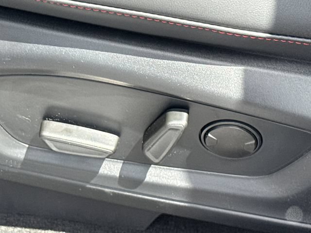New 2026 Ford Explorer ST-Line w/ ST-Line Street Pack AWD/4WD image 35