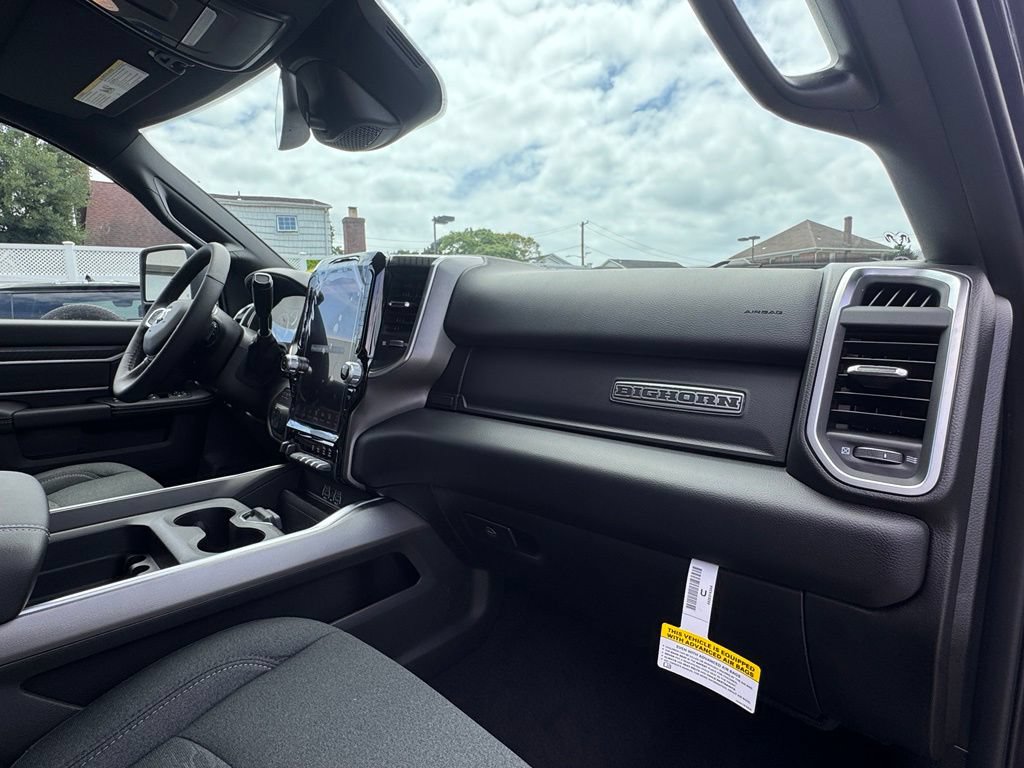 New 2026 RAM 2500 Big Horn AWD/4WD image 18