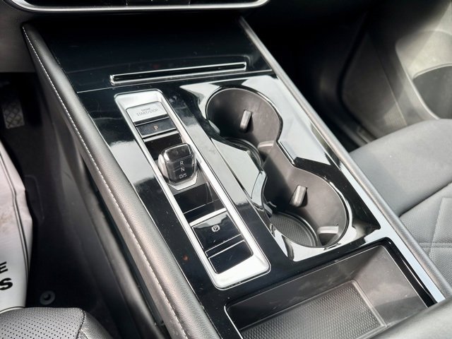 Certified 2024 Volkswagen Atlas SE image 29