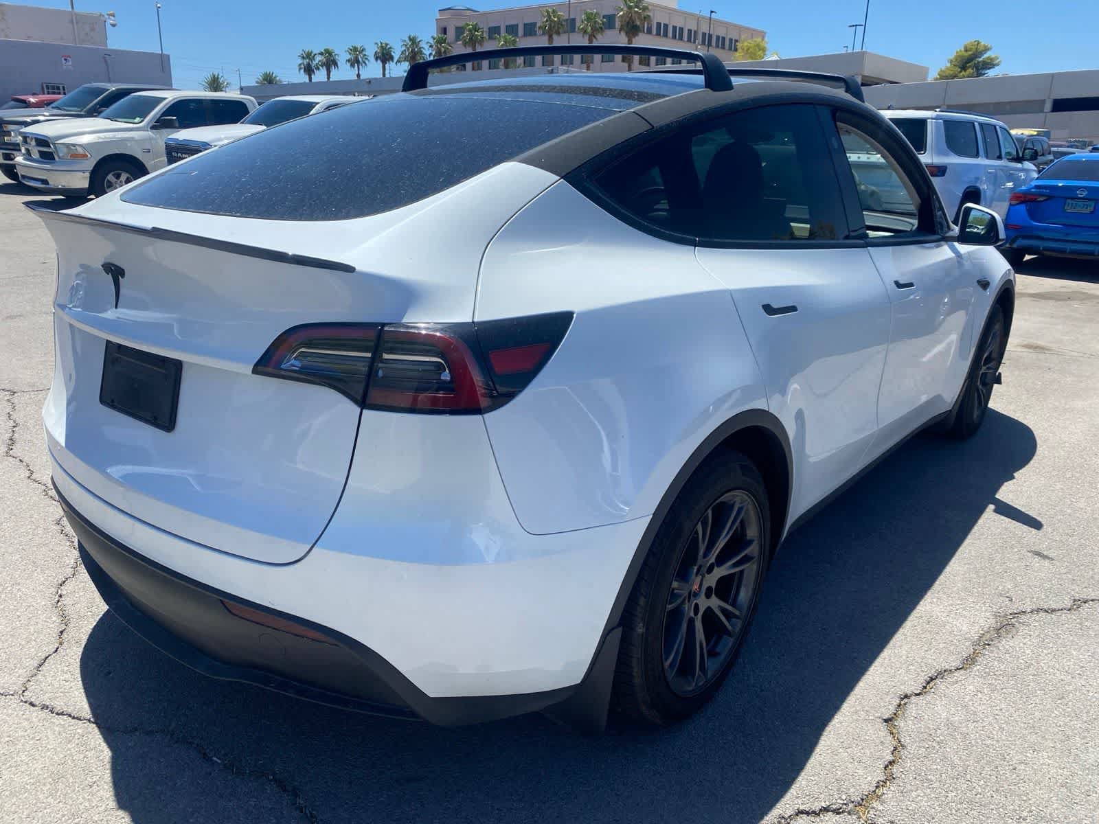 Used 2024 Tesla Model Y 2WD image 6