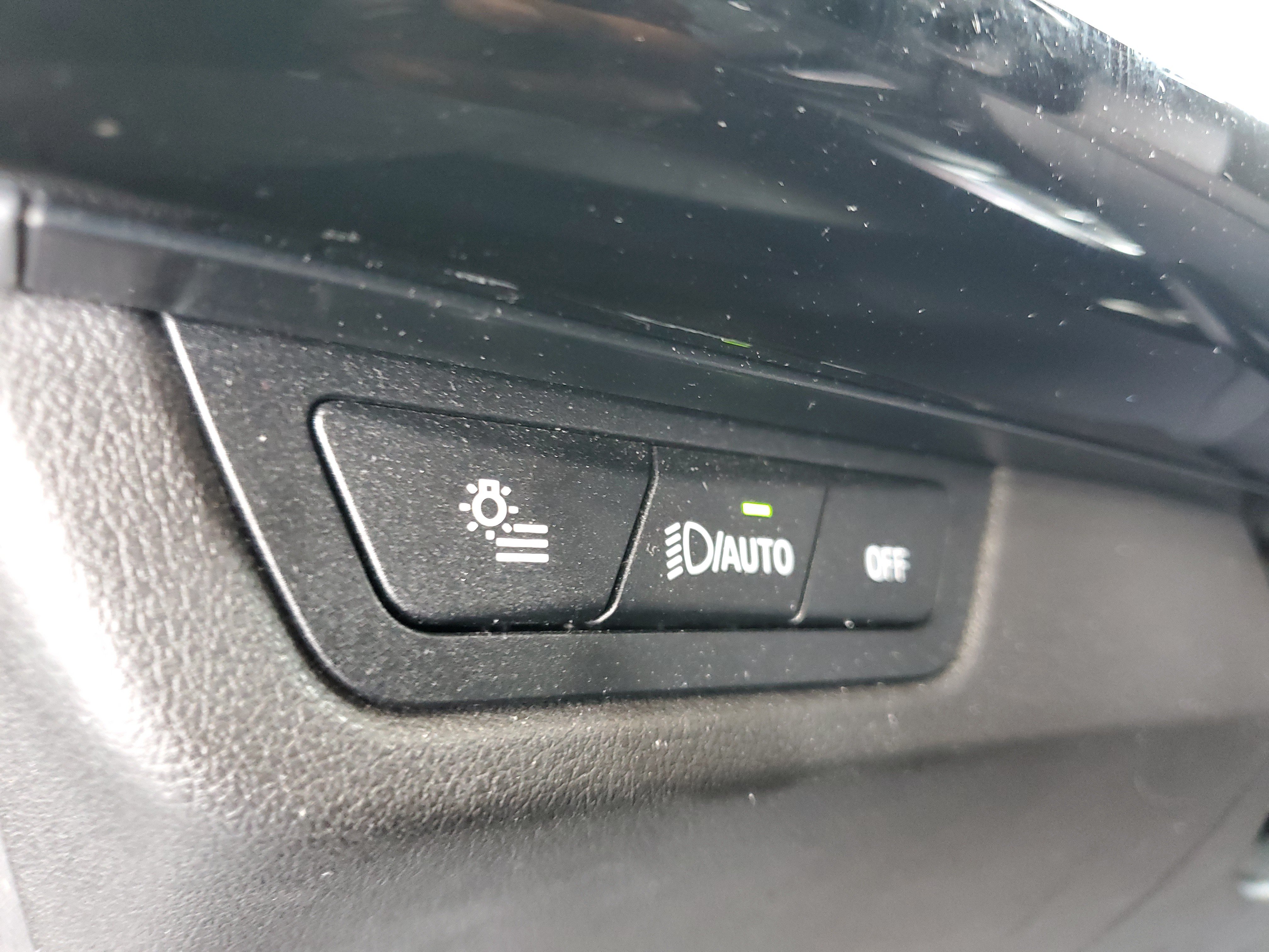 Used 2025 BMW X1 xDrive28i AWD/4WD image 22