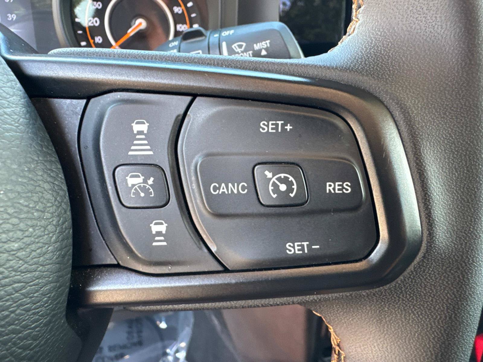 Used 2024 Jeep Wrangler Unlimited Sport AWD/4WD image 29