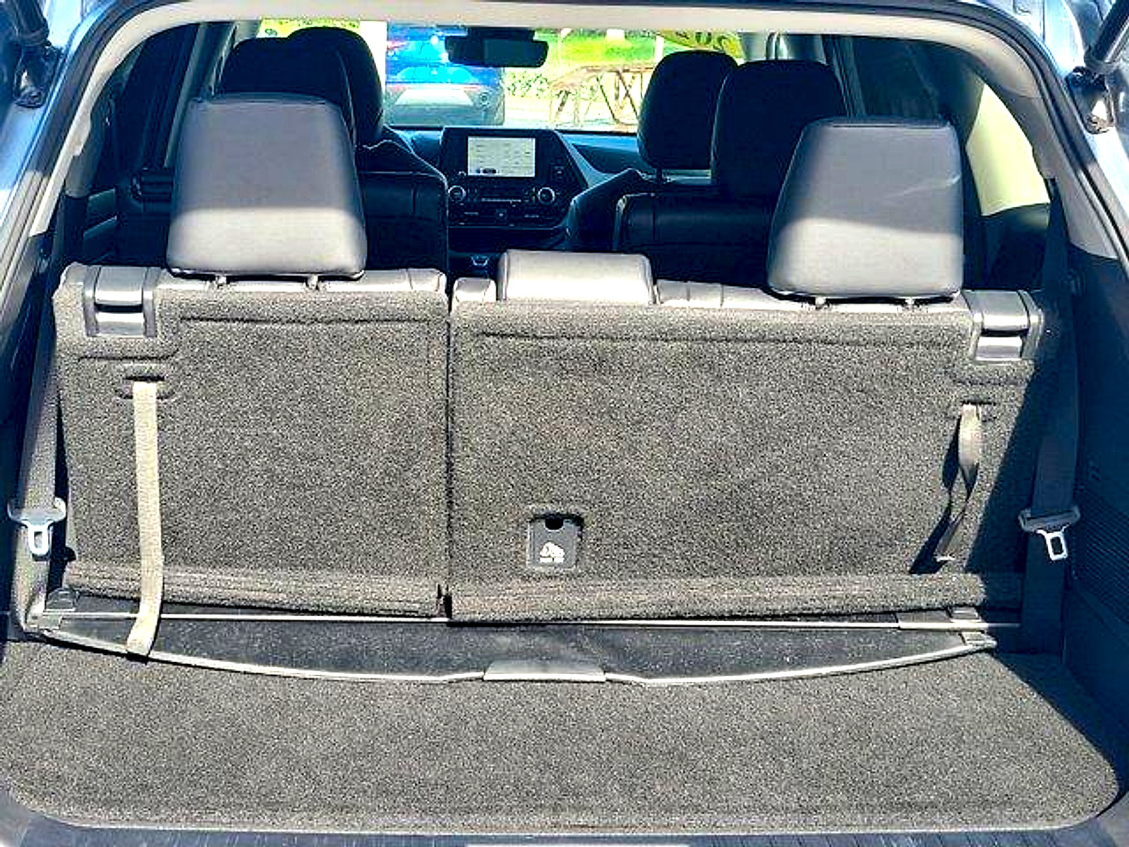 Used 2023 Toyota Highlander XLE FWD image 10