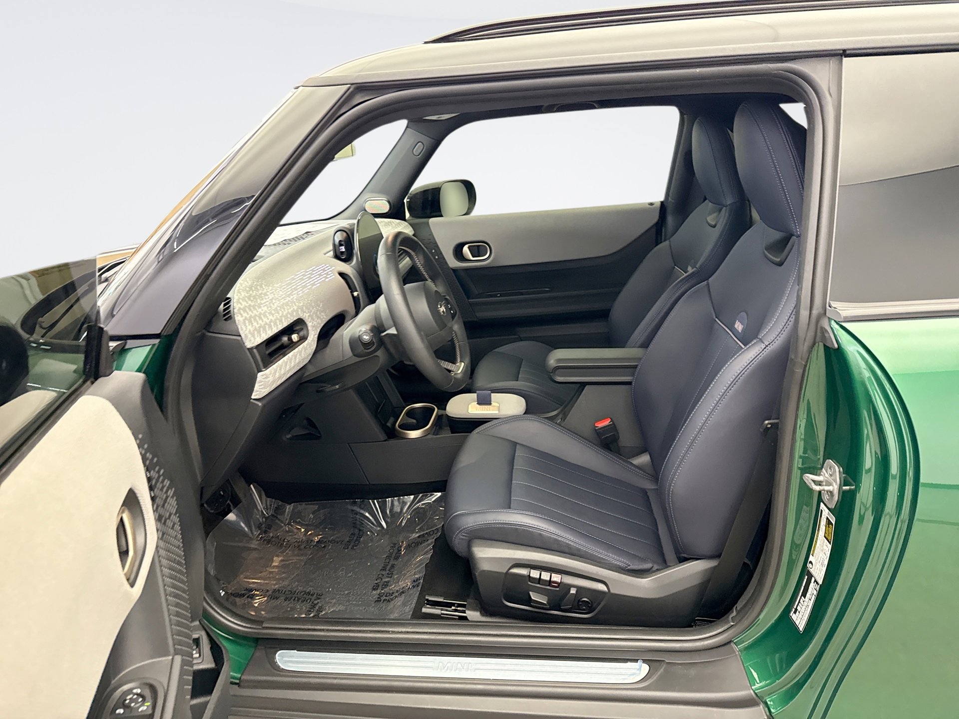 Used 2025 MINI Cooper S image 10