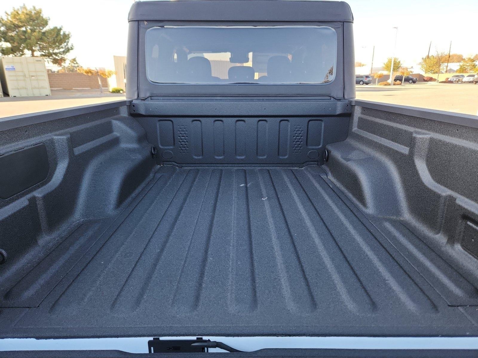 New 2025 Jeep Gladiator Mojave AWD/4WD image 35