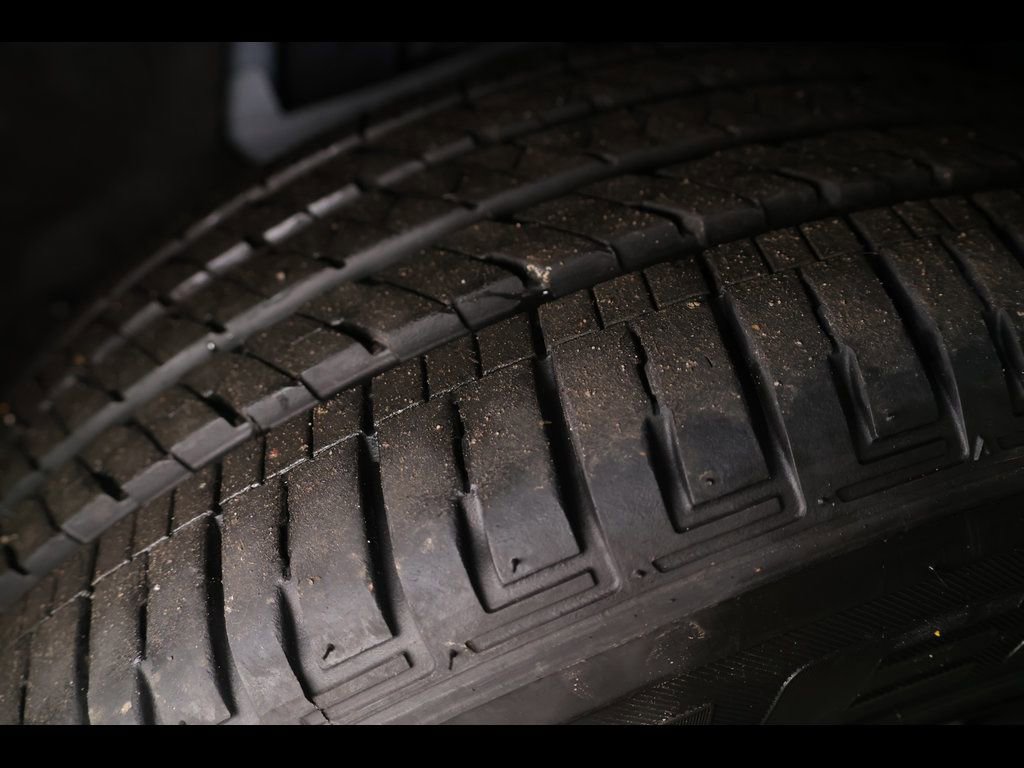 Used 2023 Jeep Grand Cherokee Altitude image 14