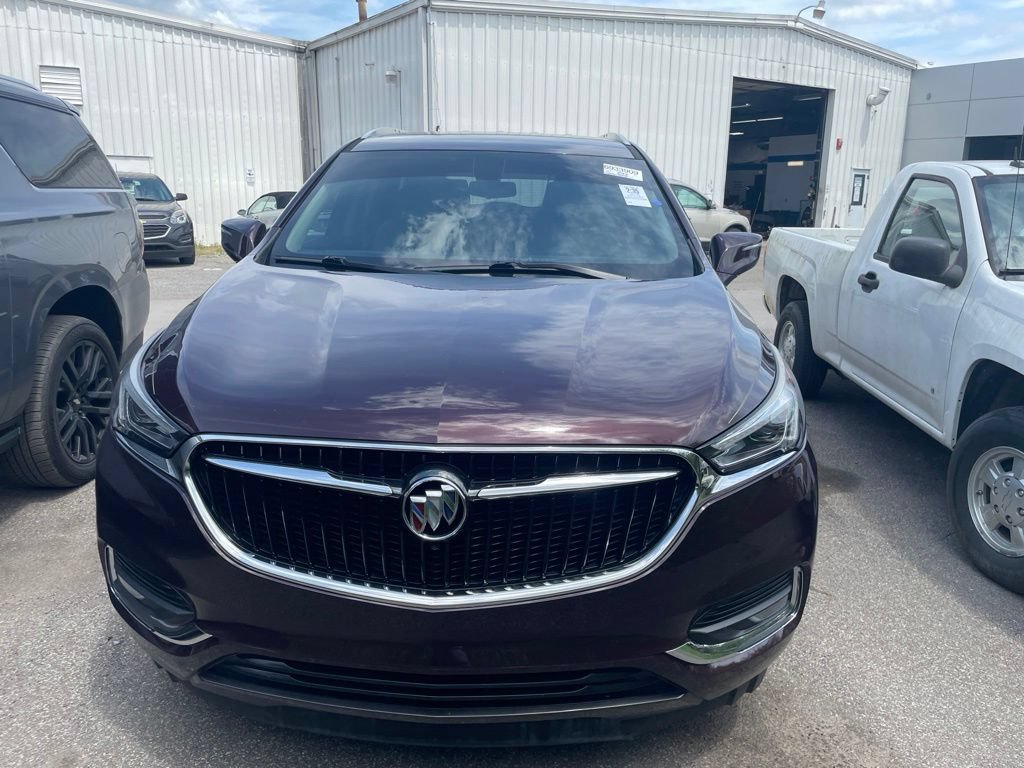 Certified 2018 Buick Enclave Essence w/ Trailering Package