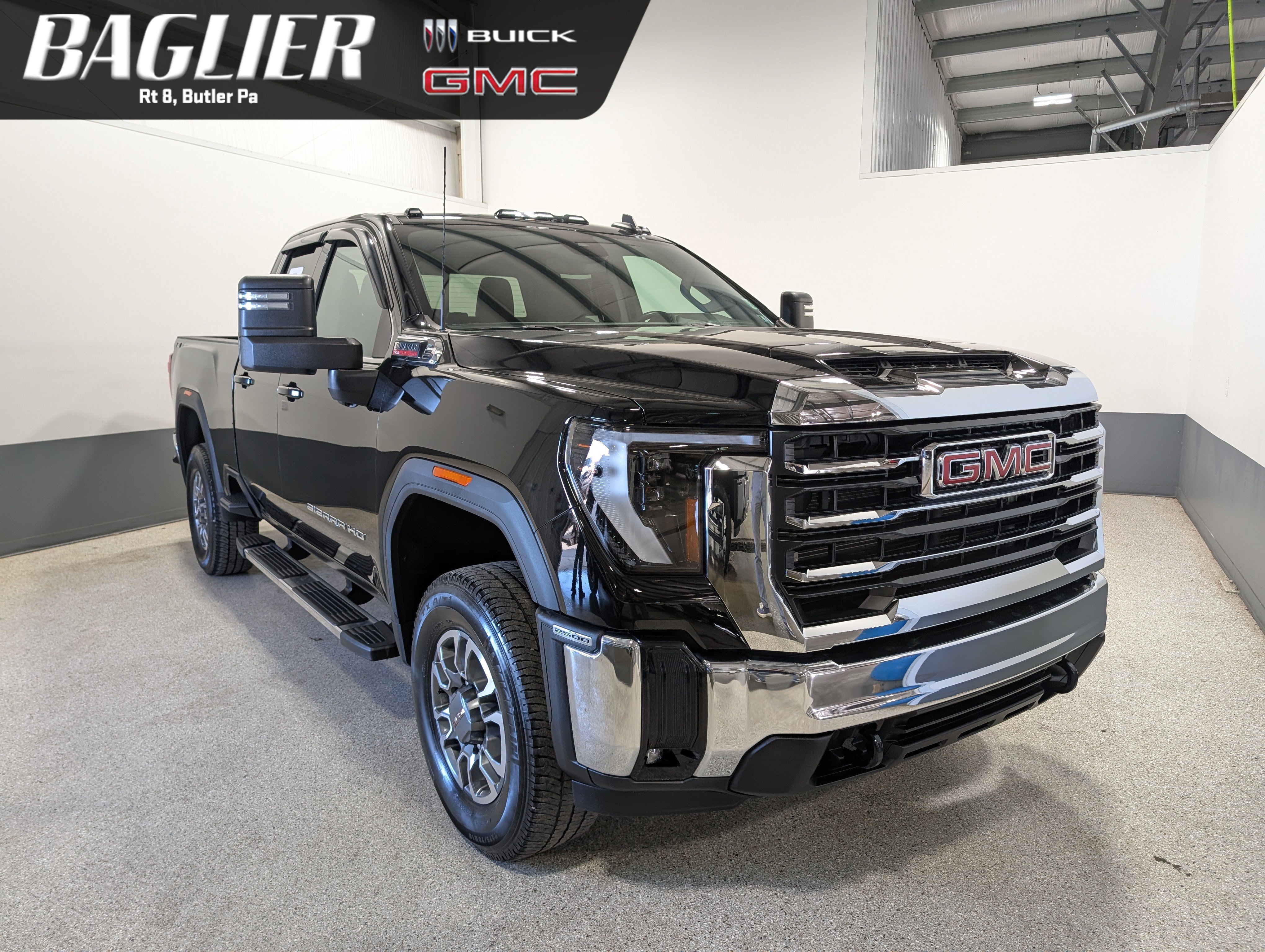 Used 2025 GMC Sierra 2500 SLE w/ Preferred Package