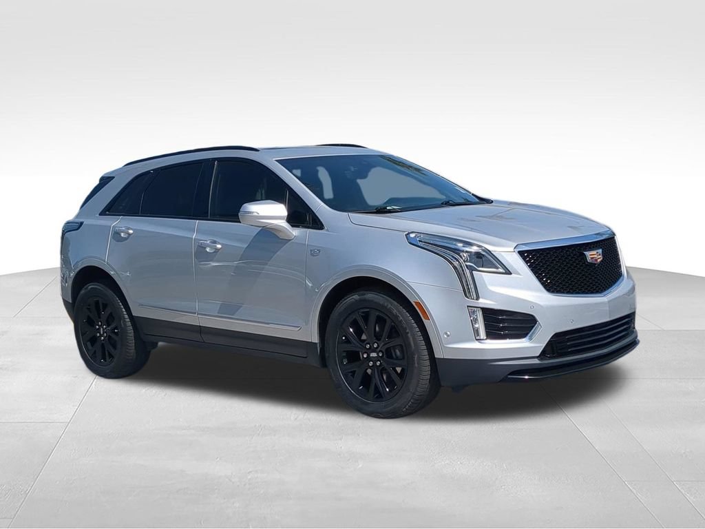 Used 2020 Cadillac XT5 Sportv AWD/4WD image 2