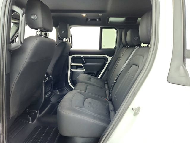 Used 2022 Land Rover Defender 110 image 24