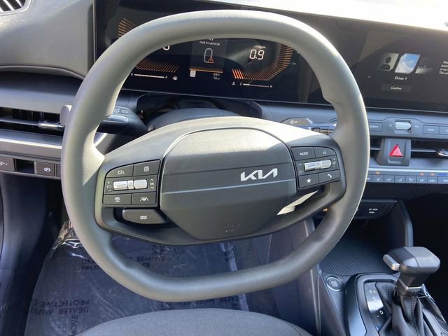 New 2026 Kia K4 FWD image 13