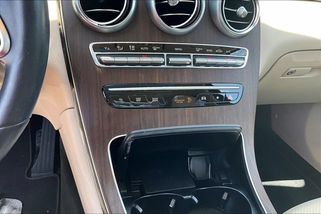 Used 2022 Mercedes-Benz GLC 300 4MATIC image 26