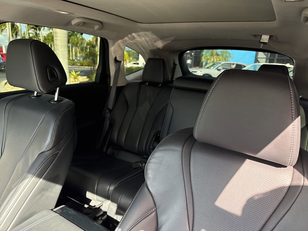 Used 2022 Acura MDX FWD w/ Technology Package image 15