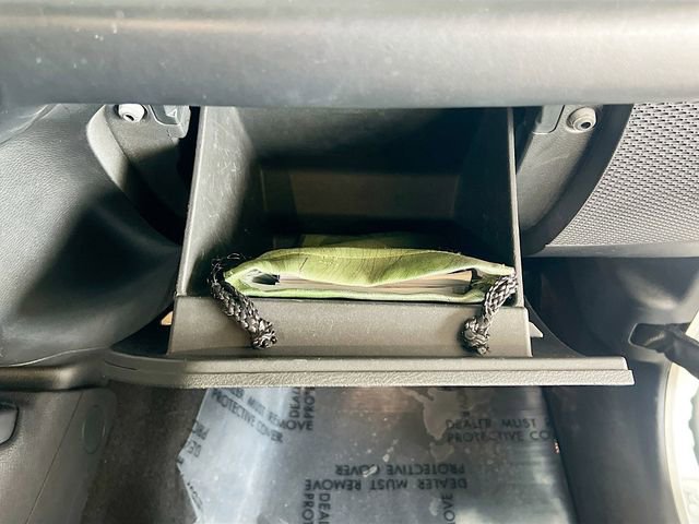 Used 2018 Jeep Wrangler Unlimited Sahara image 30