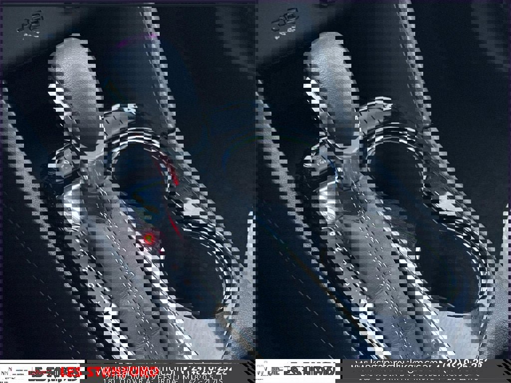 Certified 2024 Buick Encore GX Avenir w/ Avenir Convenience Package image 32