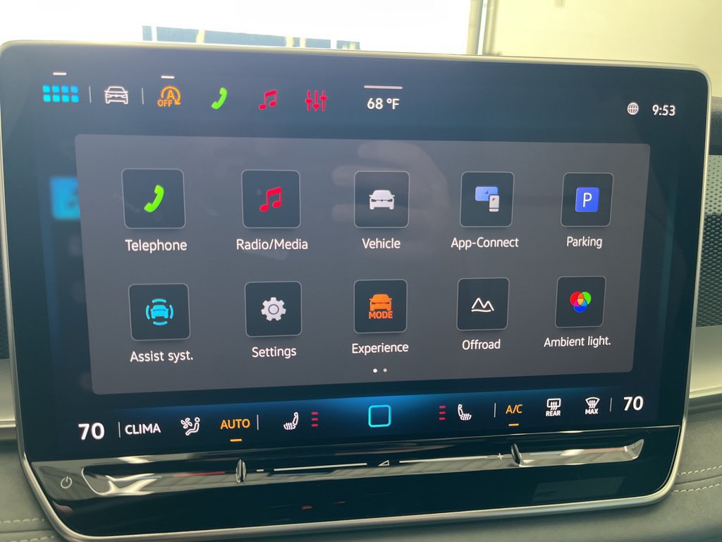 New 2026 Volkswagen Tiguan SE R-Line AWD/4WD image 21