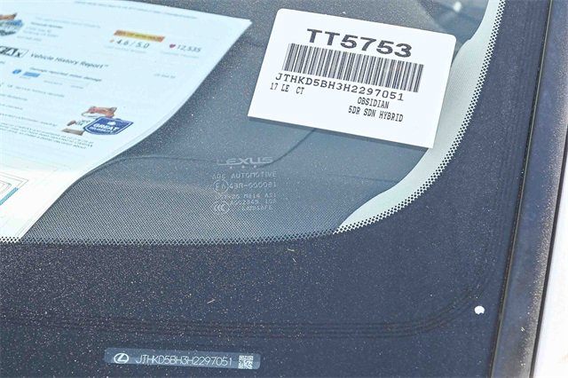 Used 2017 Lexus CT 200h w/ Navigation System Package image 30