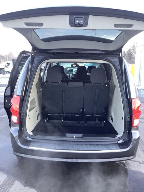 Used 2019 Dodge Grand Caravan SE image 14
