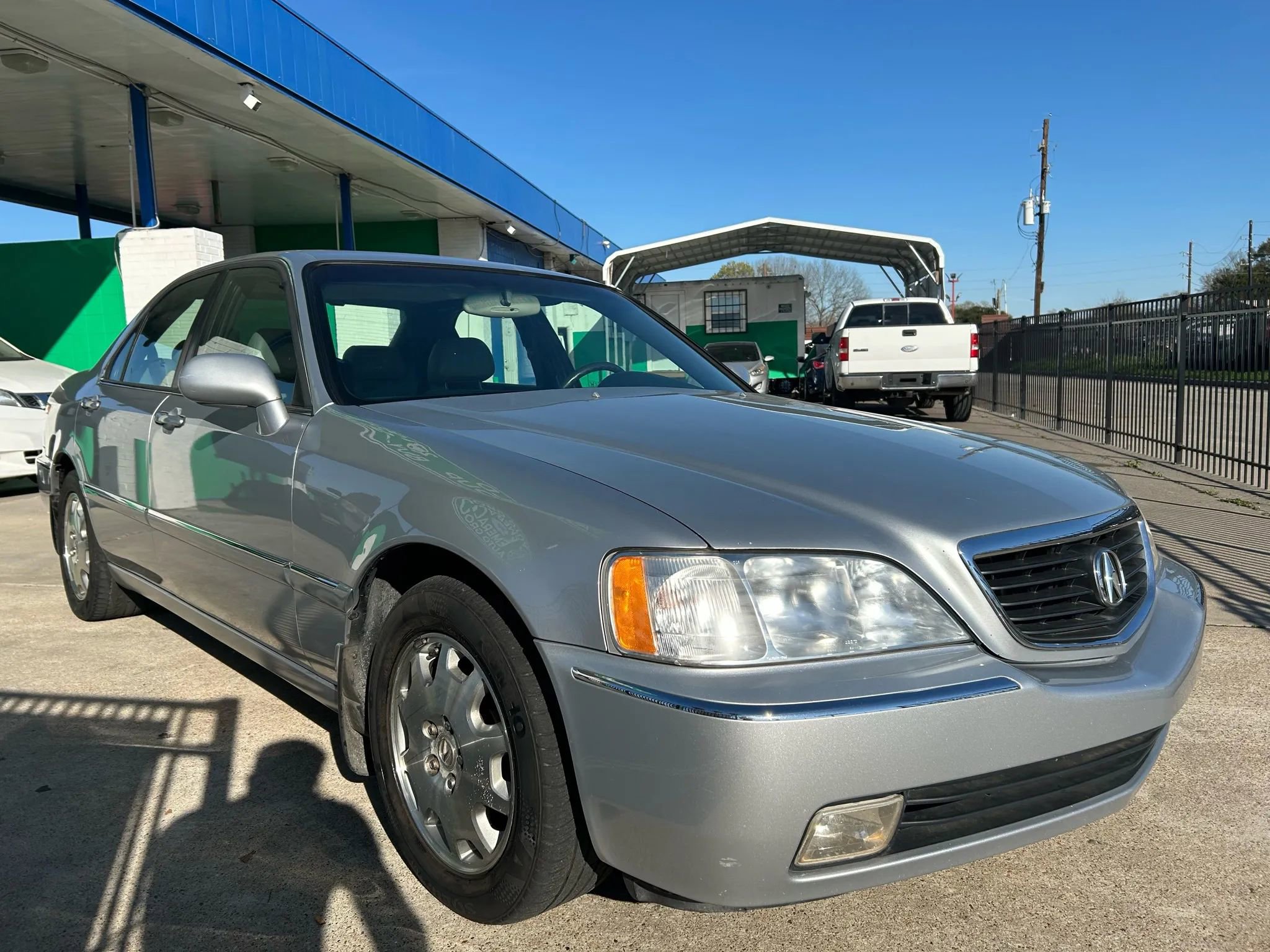 Used 2004 Acura RL image 8