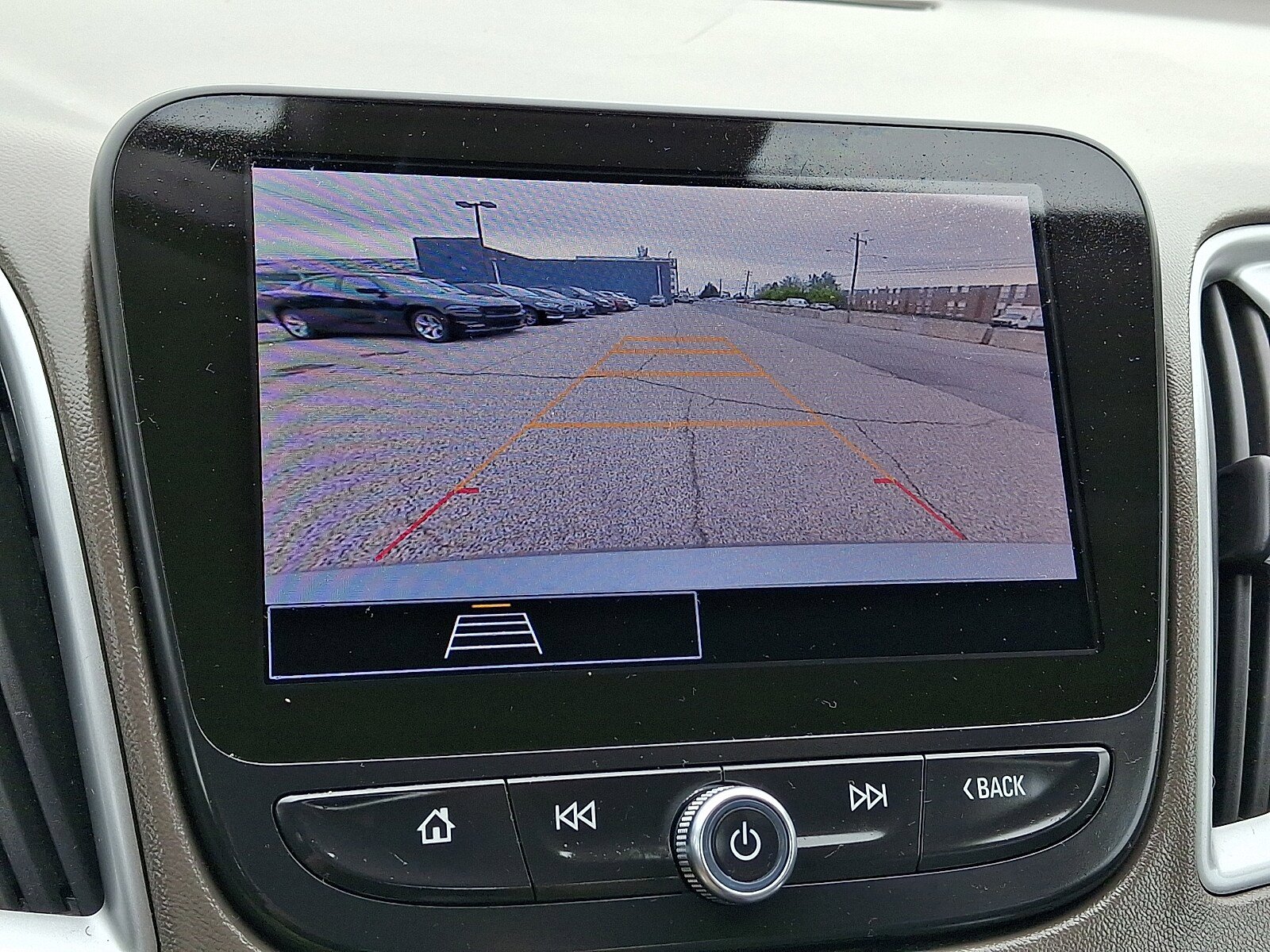 Used 2024 Chevrolet Malibu LT FWD image 17