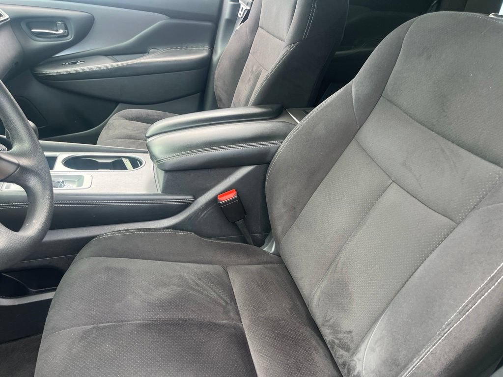 Used 2020 Nissan Murano S w/ Technology Package FWD image 9