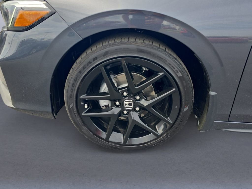Used 2025 Honda Civic Sport image 9