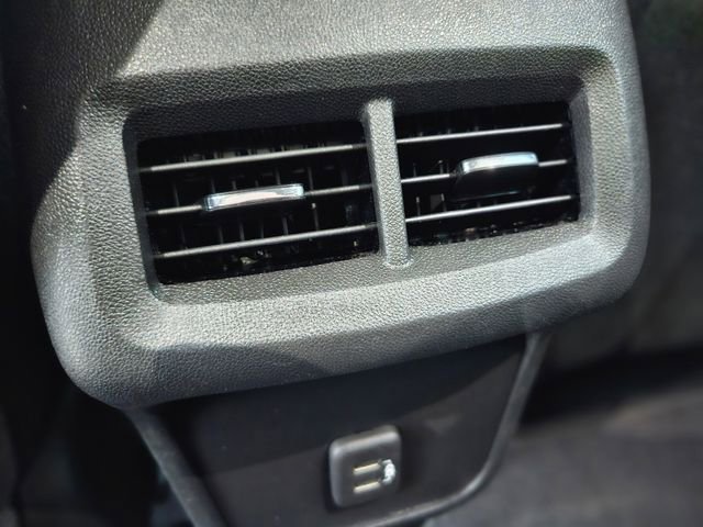 Used 2024 Chevrolet Equinox LT FWD image 31