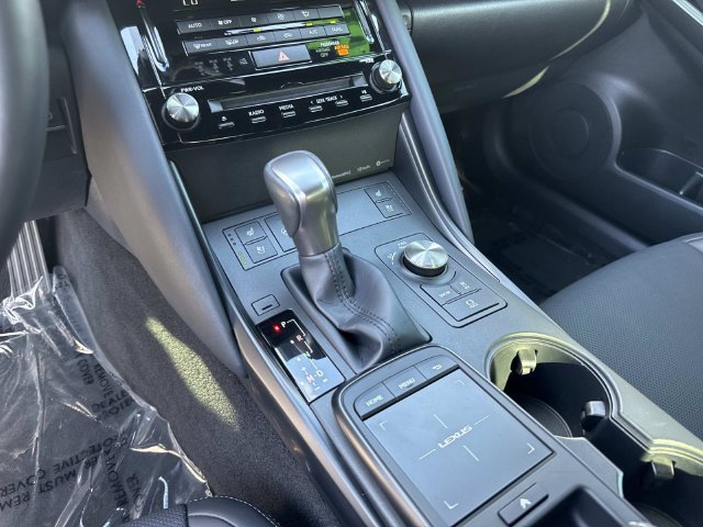 Used 2024 Lexus IS 300 w/ Comfort Package RWD image 28
