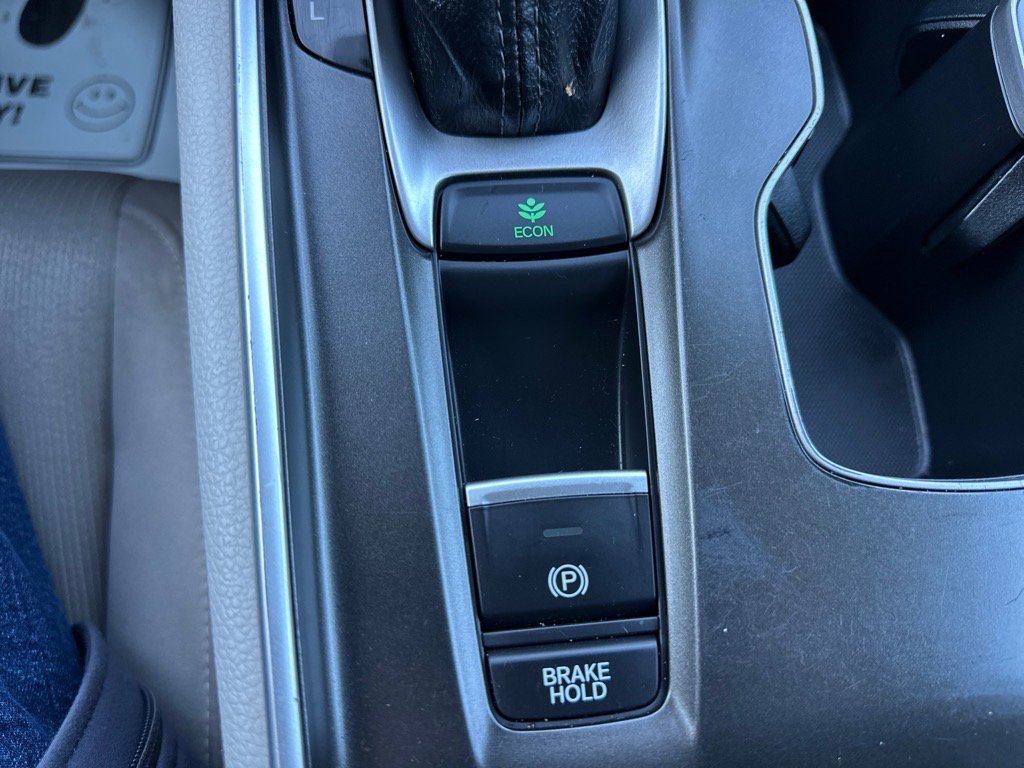 Used 2020 Honda Accord LX image 31