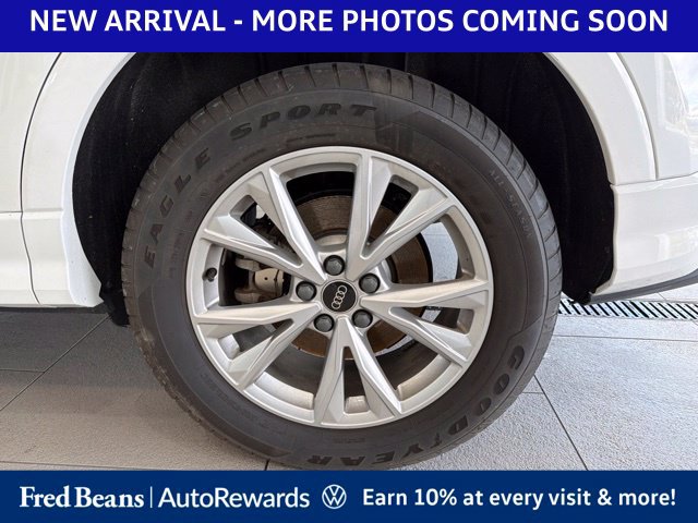 Used 2024 Audi Q3 2.0T Premium w/ Convenience Package AWD/4WD image 15