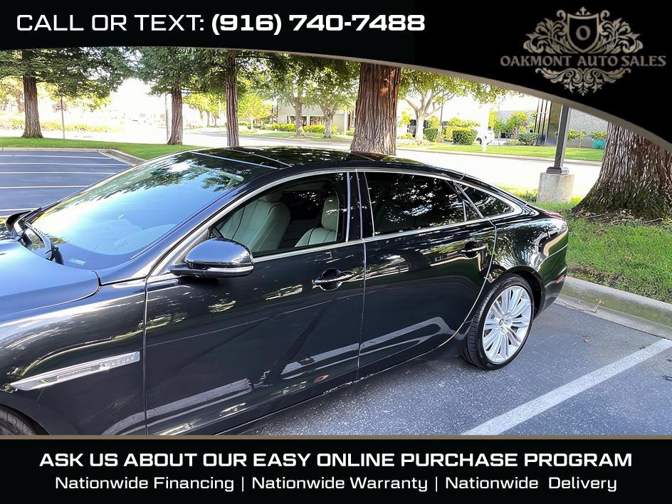 Used 2012 Jaguar XJ L Supercharged RWD image 3