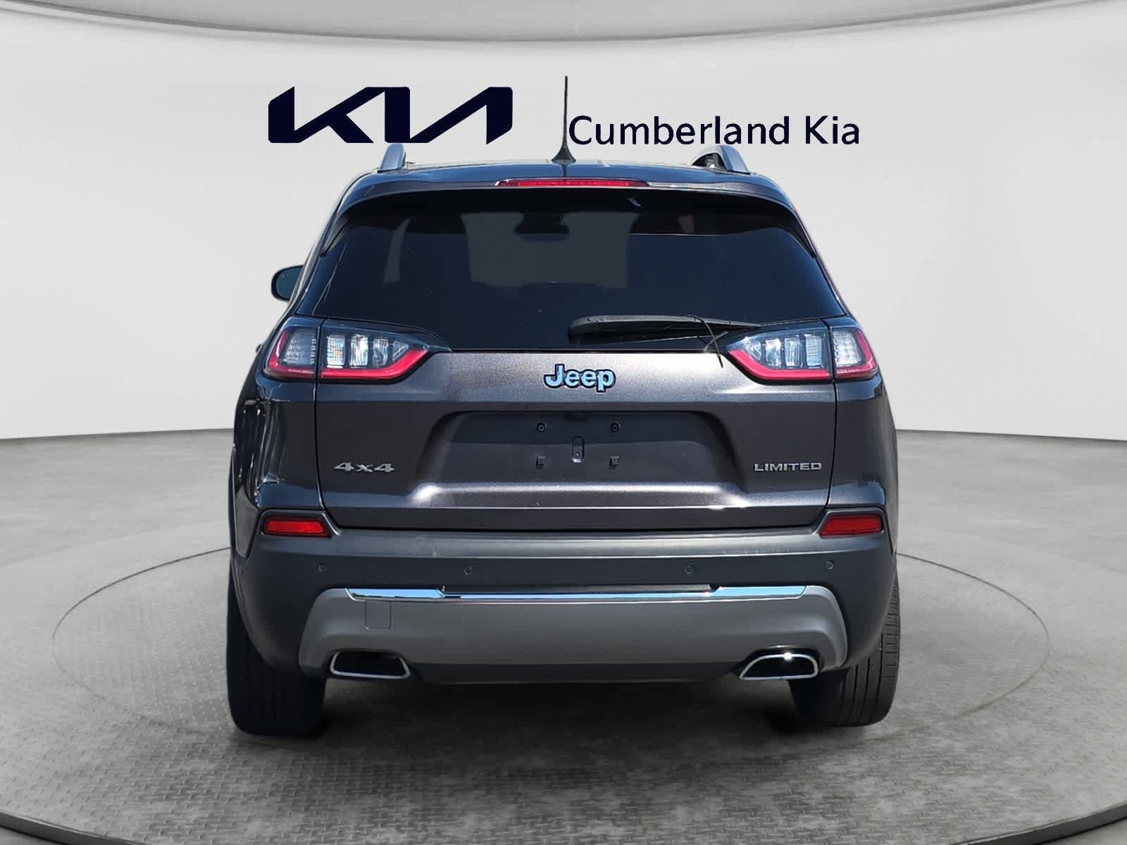 Used 2021 Jeep Cherokee Limited w/ Elite Package AWD/4WD image 4